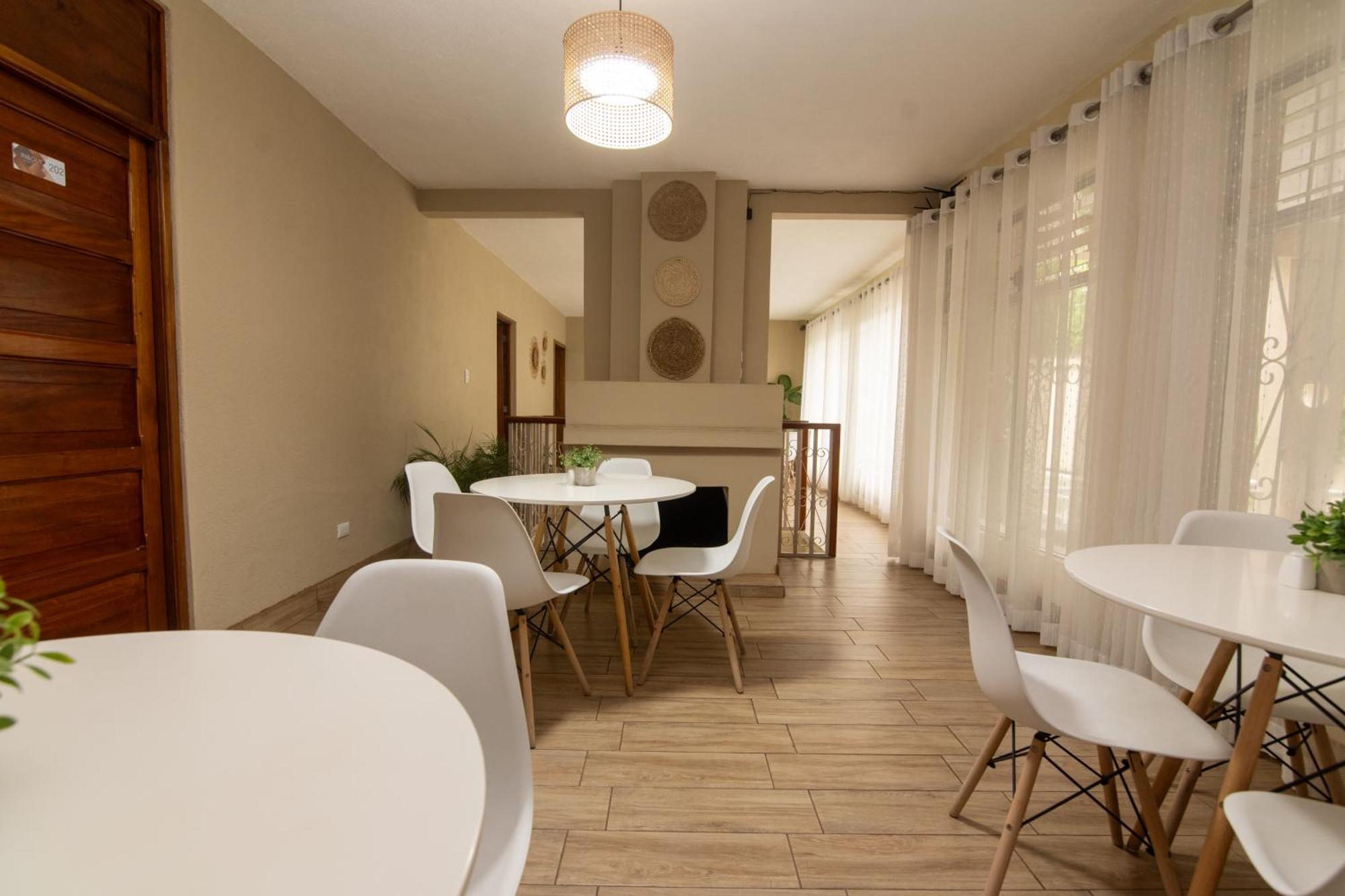 In & Out Hotel (Adults Only) Guatemala Exterior foto